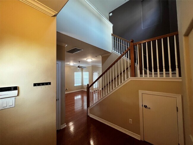 Foto del edificio - 6704 Menchaca Rd