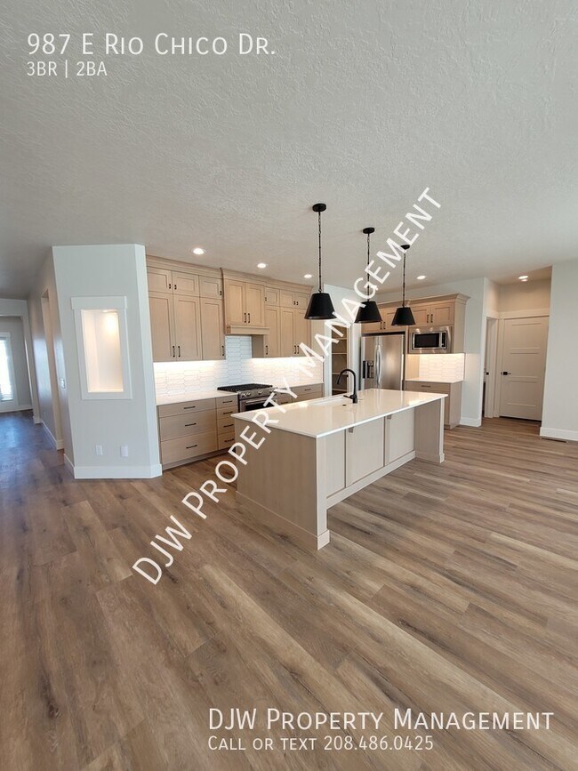 Building Photo - Gorgeous Home in Highly Desire Kuna!