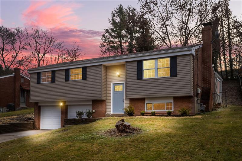 Primary Photo - 153 N Vireo Dr