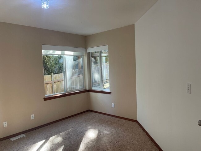 Foto del edificio - Gorgeous custom built home