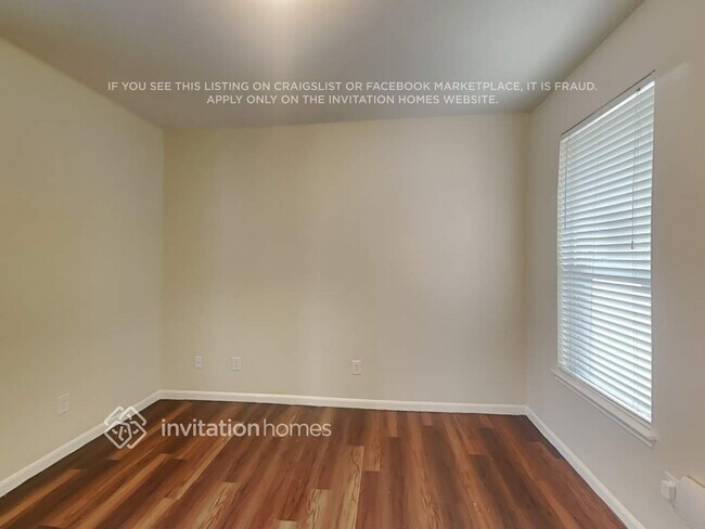 Foto del edificio - 15011 Wolf Branch Ct
