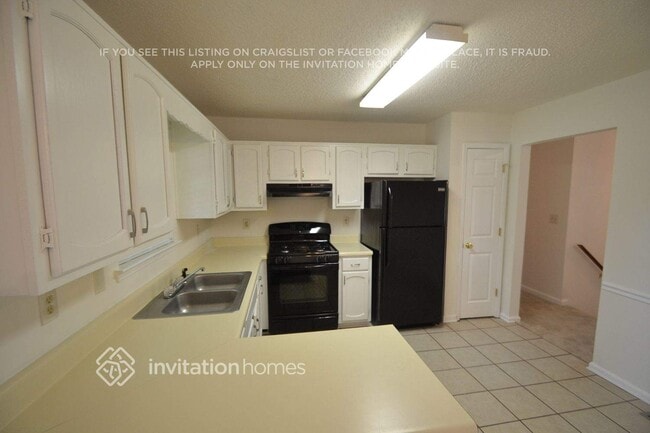Building Photo - 2289 Chestnut Pl