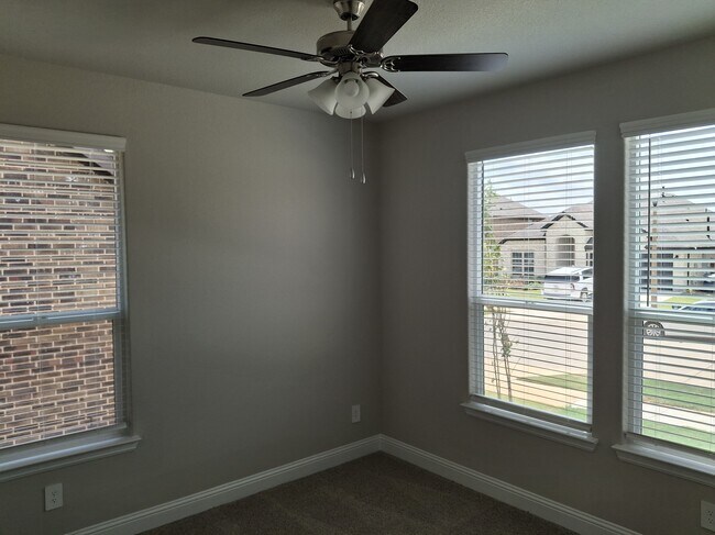 Dormitorio 2 - 2309 Kendolph Dr