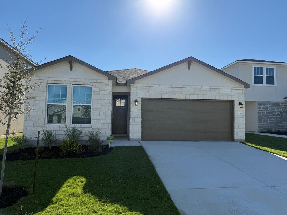 Foto principal - Newly Built Never Been Lived In