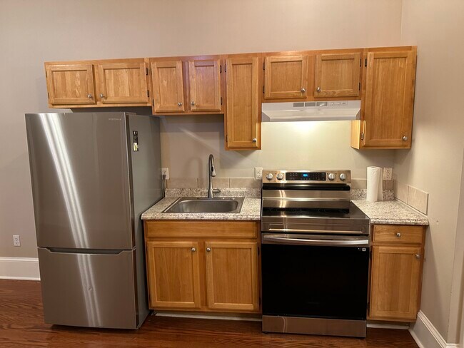 Photo - 505 Third St House