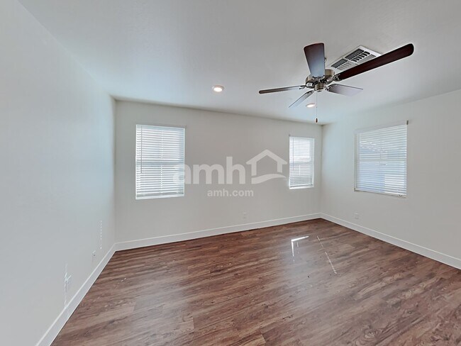 Foto del edificio - 21522 S 231st St
