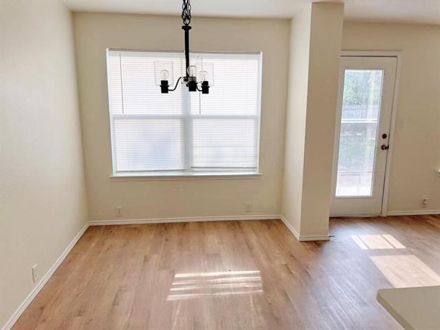 Building Photo - 1810 Oak Hl Dr