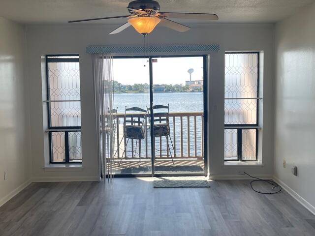 Foto del edificio - 236 Miracle Strip Pkwy SW