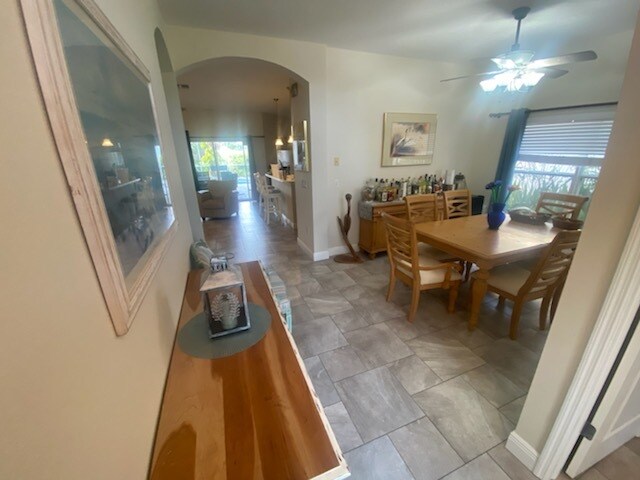 Primary Photo - 2813 Plantain Dr