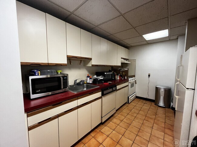 Foto del edificio - 31 Stearns Rd