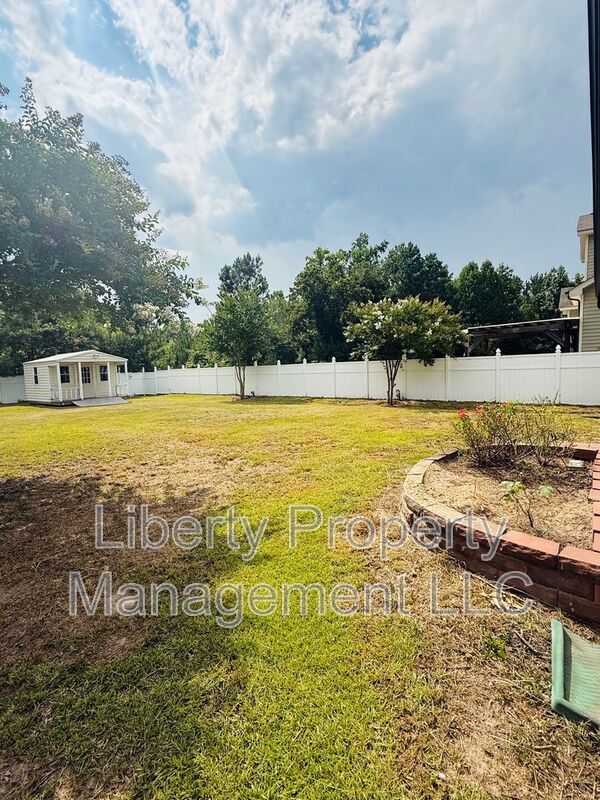 Foto del edificio - 103 River Oak St