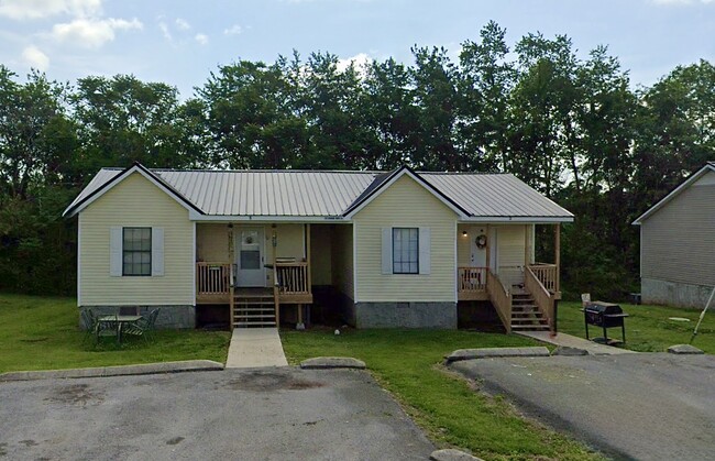 Building Photo - 232 Dogwood Pointe Dr
