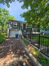 Building Photo - 7008 Paisley Dr