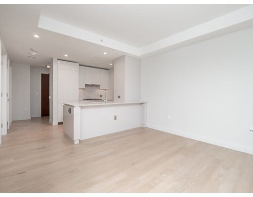 Building Photo - 135 Seaport Blvd