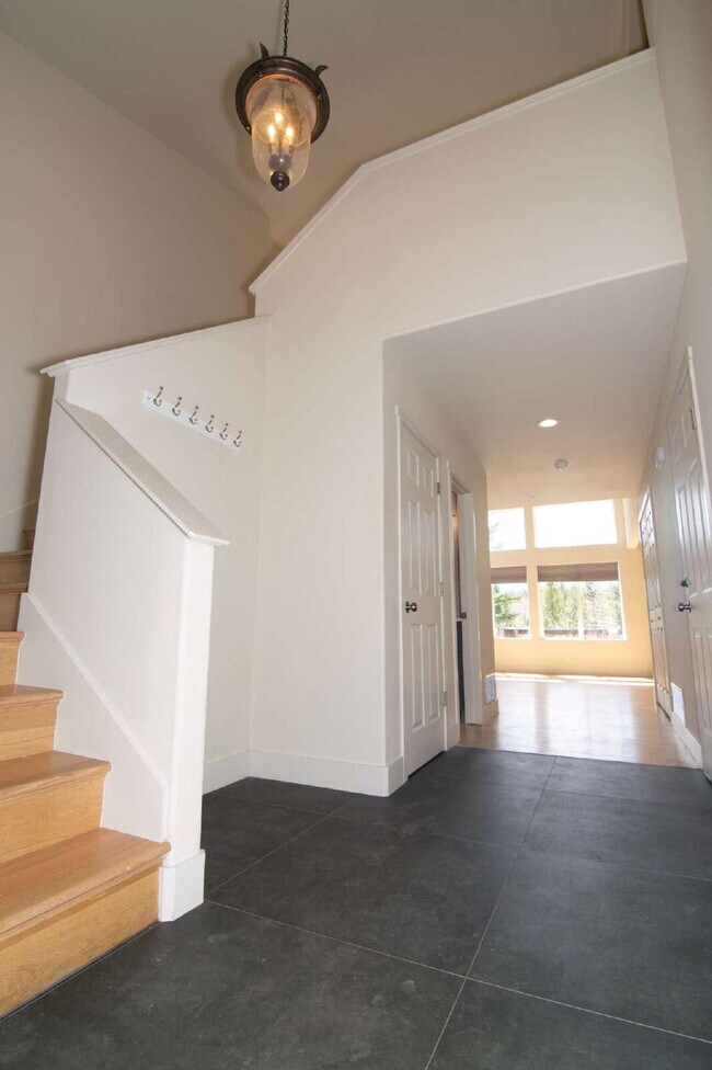 Foto del edificio - 2 Bedroom, 2.5 Bath Townhome for rent in Silverthorne, CO!