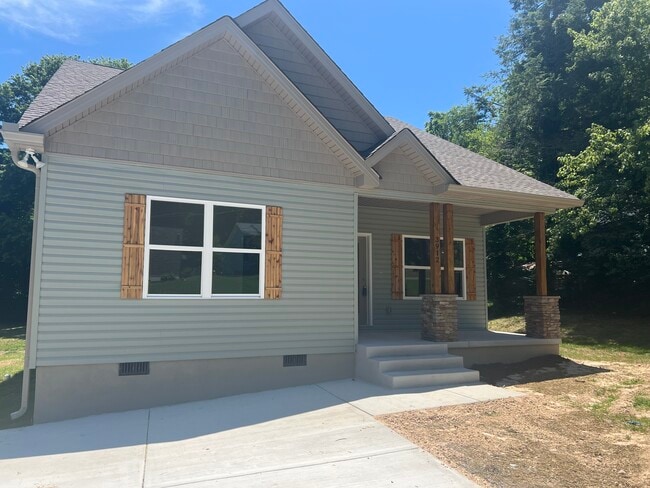 Building Photo - 3912 Meadow Ln