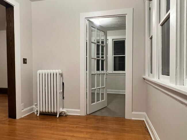 Den off Sun Room - 3248 17th Ave S