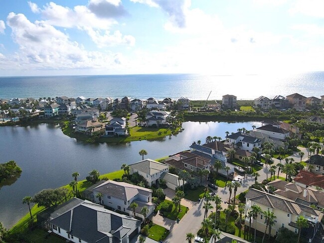 Foto del edificio - 15 Sandpiper Ln