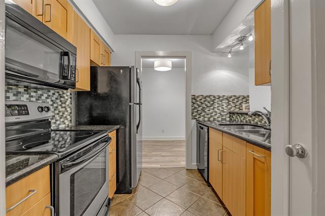 Foto del edificio - 4837 Cedar Springs Rd
