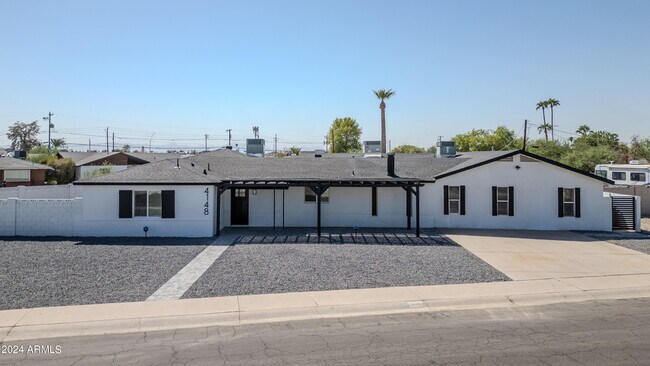 Building Photo - 4148 N Westview Dr