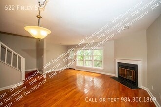 Building Photo - 522 Finley St