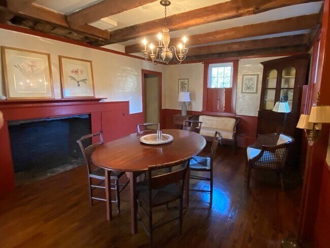 Building Photo - 65 Acushnet Rd