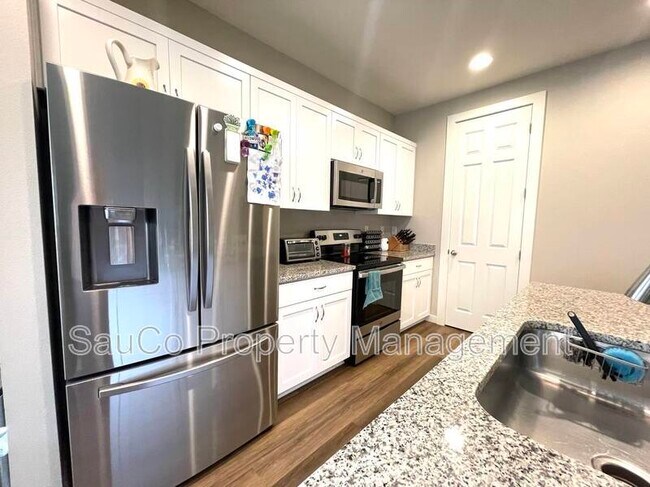 Foto del edificio - 35301 Fairfield Ct