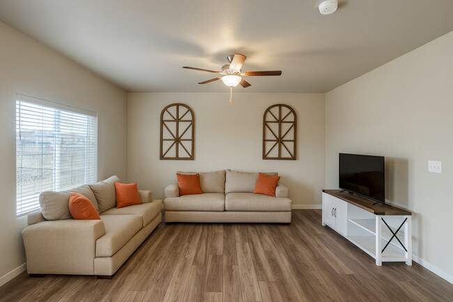 Building Photo - 6125 Wacissa Dr