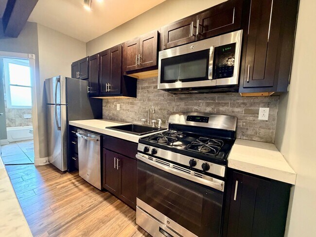 Foto del edificio - 227 N Negley Ave