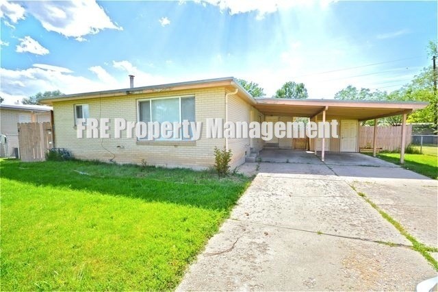 Primary Photo - Newly Remodeled 2 Bedroom Millcreek Home