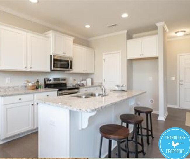 Foto del edificio - 3316 Slippery Elm Dr