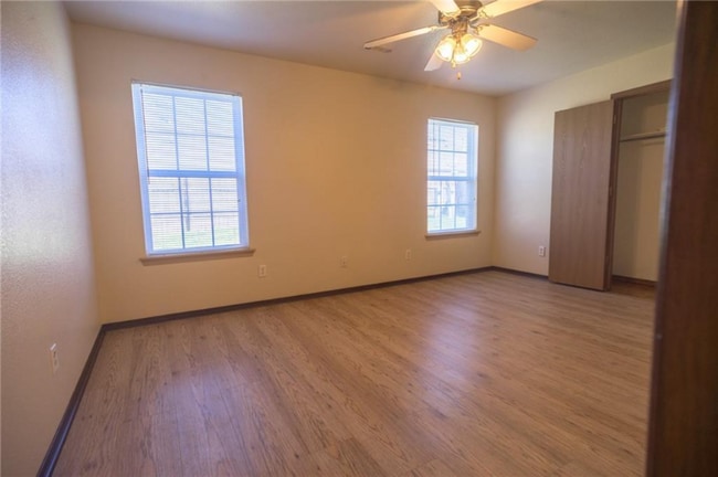 Photo - 1622 Tolleson Loop Townhome