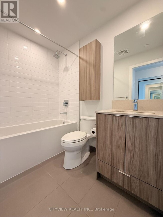 Building Photo - 430 Square One Dr