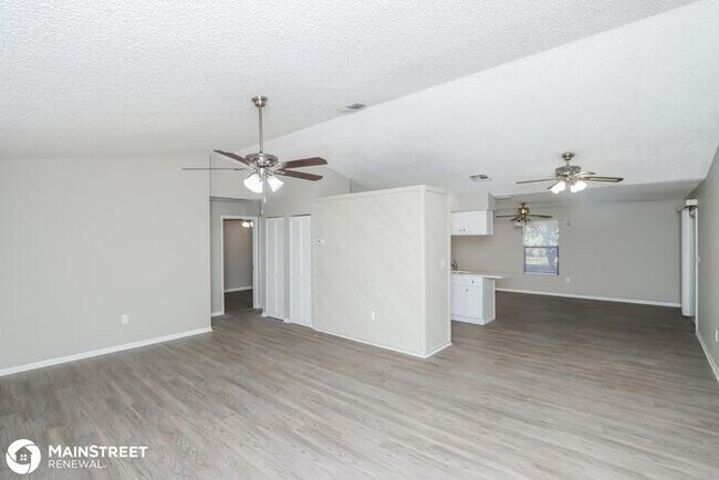 Foto del edificio - 285 ALBRIGHT ST SE, PALM BAY, FL 32909