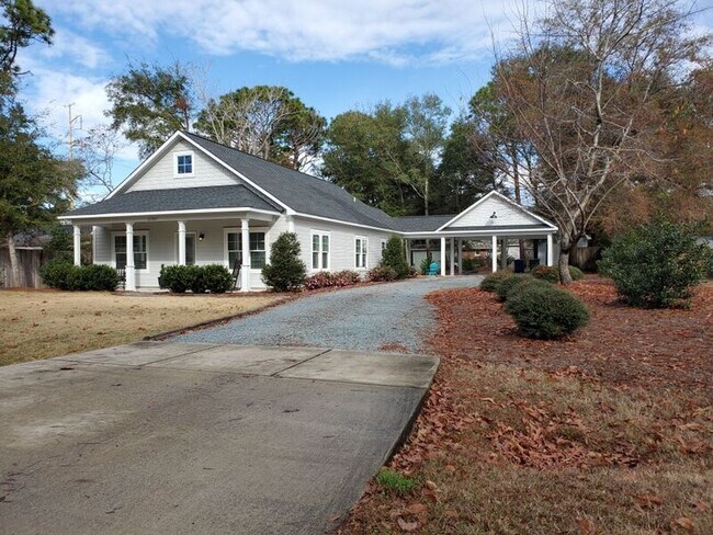 Building Photo - 5707 Wisteria Ln