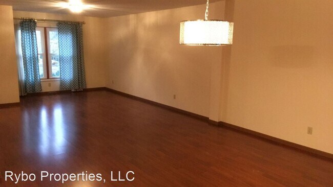 Building Photo - 3 br, 2.5 bath House - 8206 Swarthmore Ct
