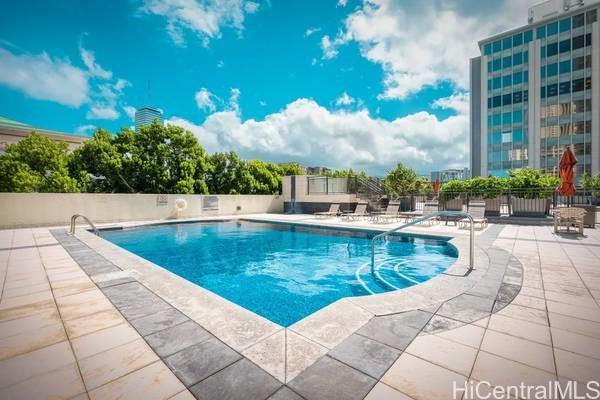 Foto del edificio - 1717 Ala Wai Blvd