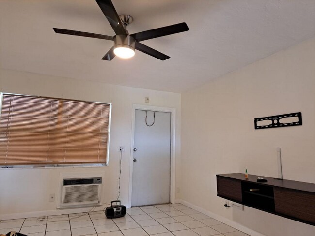 Building Photo - 7401 Pines Blvd