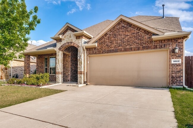 Building Photo - 1012 Lake Meadow Ln