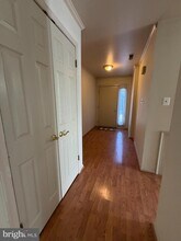 Building Photo - 1303 Mountainview Dr