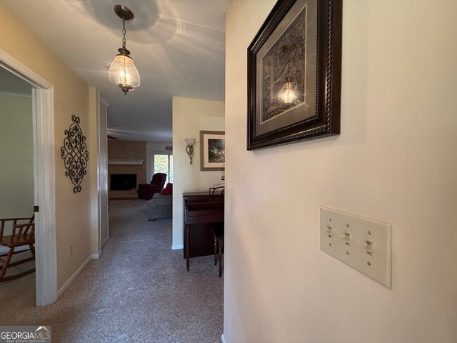 Building Photo - 1084 Macedonia Rd