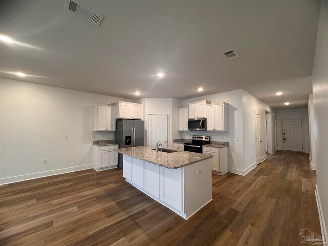 Foto del edificio - 6419 Forest Bay Ave