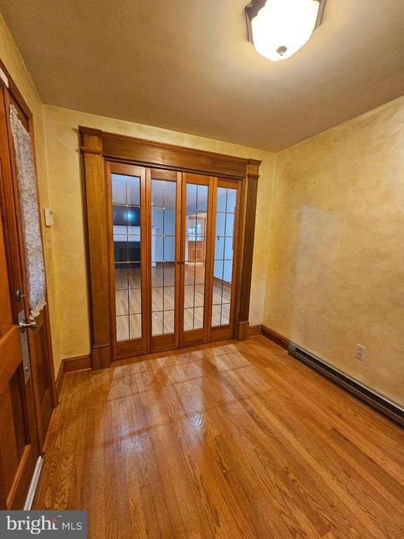 Foto del edificio - 615 Villa Ave