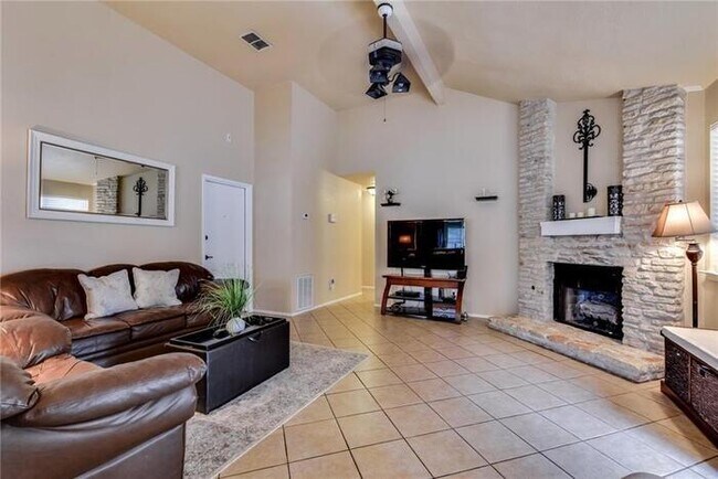 Foto del edificio - 8903 Shattuck Cove