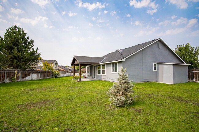 Foto del edificio - 3916 Kirby Cir