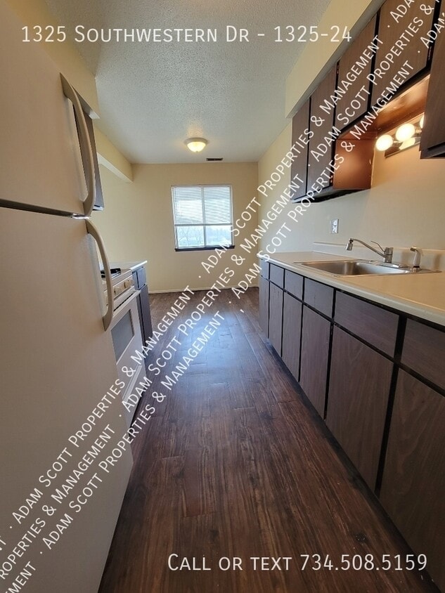 1325 Southwestern Dr Unit 132524, Tecumseh, MI 49286 Room for Rent