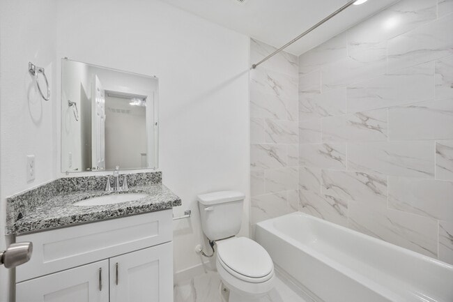 Building Photo - 8215 Bigwood St