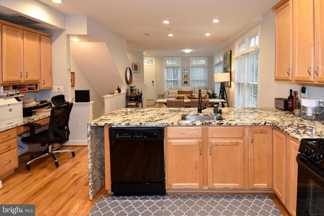 Building Photo - 2300 Cobble Hill Terrace
