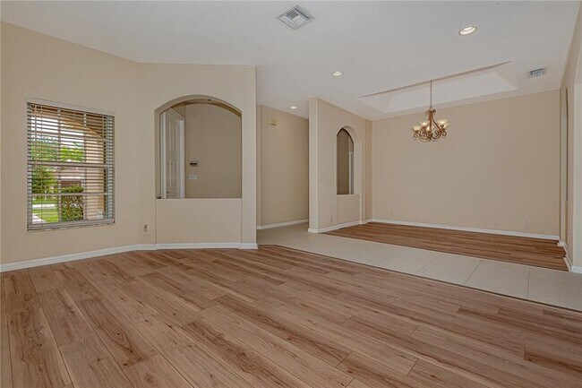 Building Photo - 11326 NW 65th Mnr
