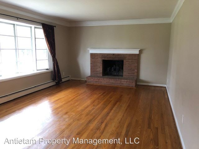 Building Photo - 13414 Cherry Tree Cir